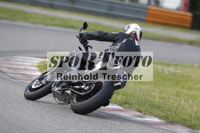 /15 13.05.2025 Max Racing ADR/Gruppe gruen/backside